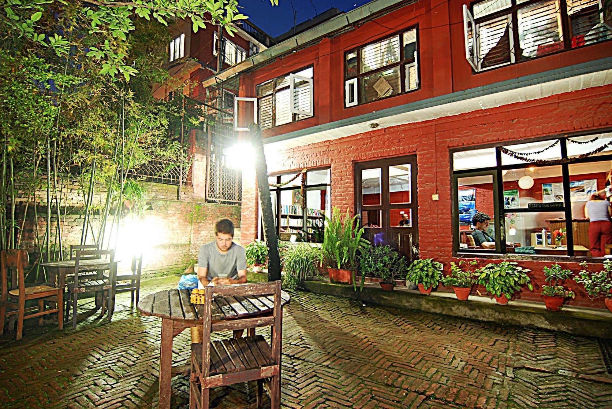 Hotel Kathmandu Garden House Exterior foto