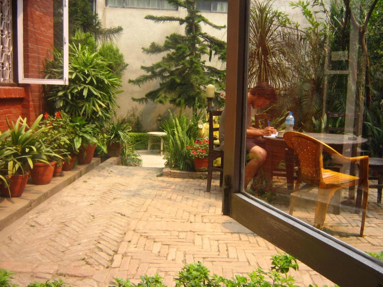 Hotel Kathmandu Garden House Exterior foto